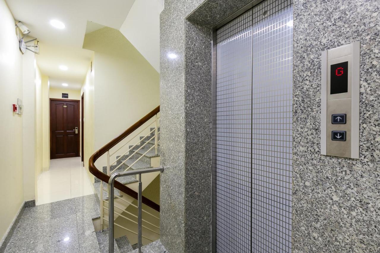Oyo 422 Nguyen Thanh Hotel Ho Chi Minh City Exterior photo